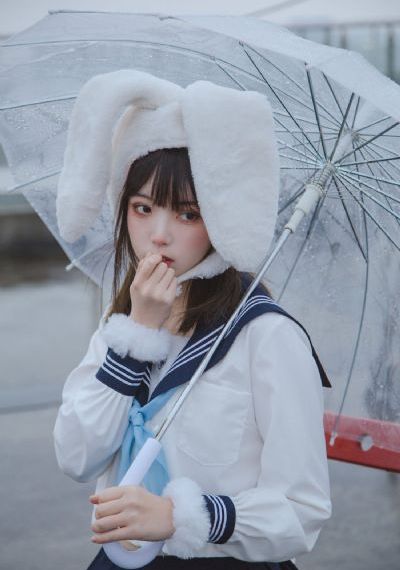 老师请抱我