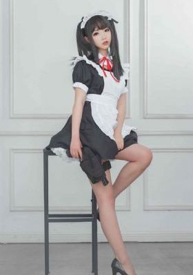催眠校花琦琦