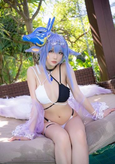 极乱家族1